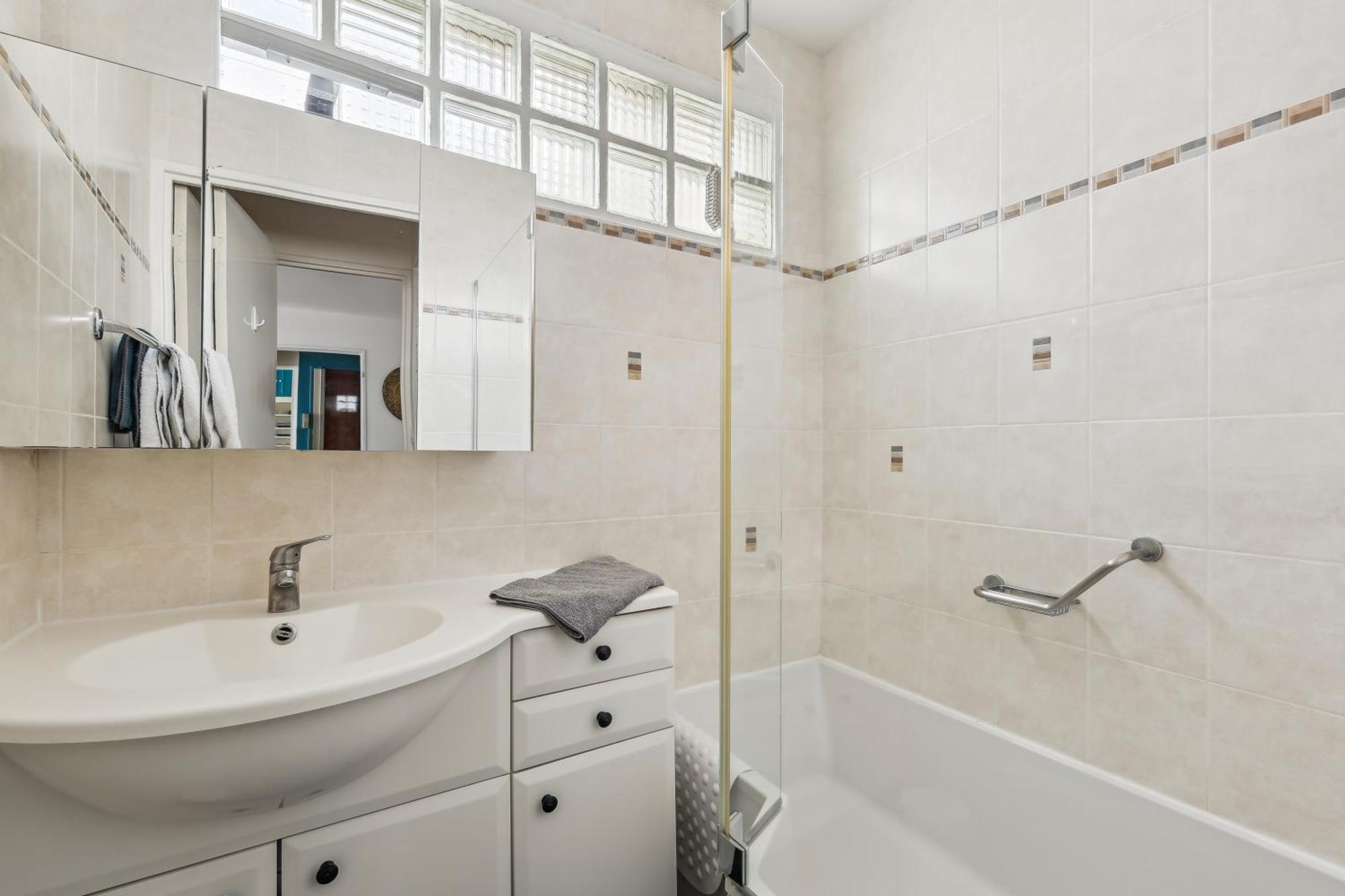 Lovely Flat In